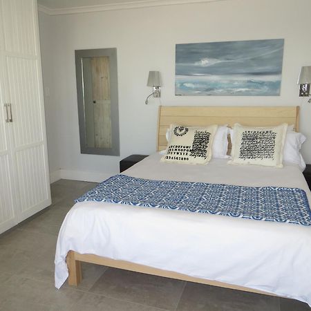 Camps Bay Studio Guesthouse - Studio Kapstaden Rum bild