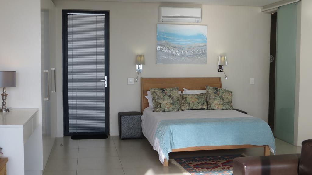 Camps Bay Studio Guesthouse - Studio Kapstaden Exteriör bild