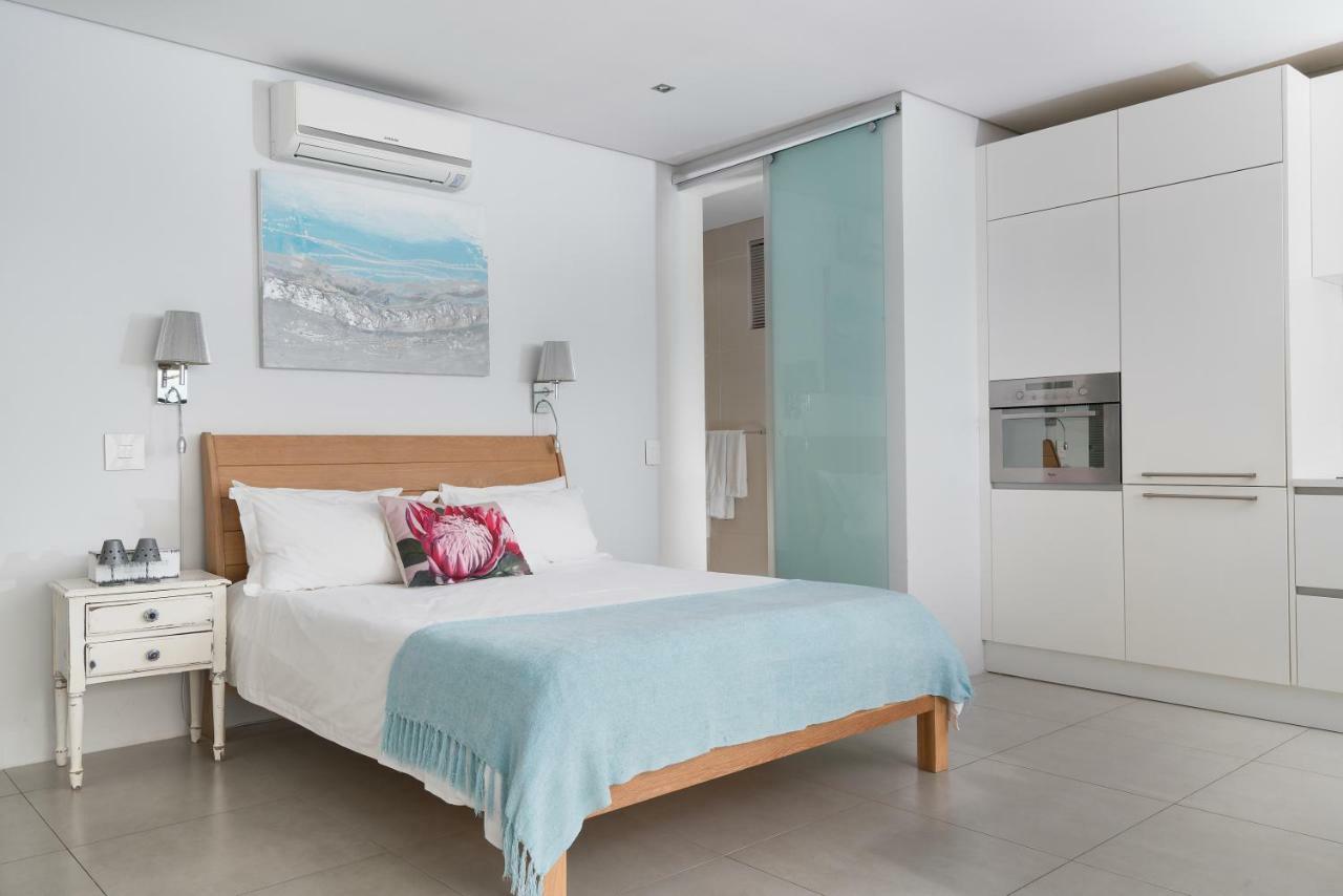 Camps Bay Studio Guesthouse - Studio Kapstaden Exteriör bild