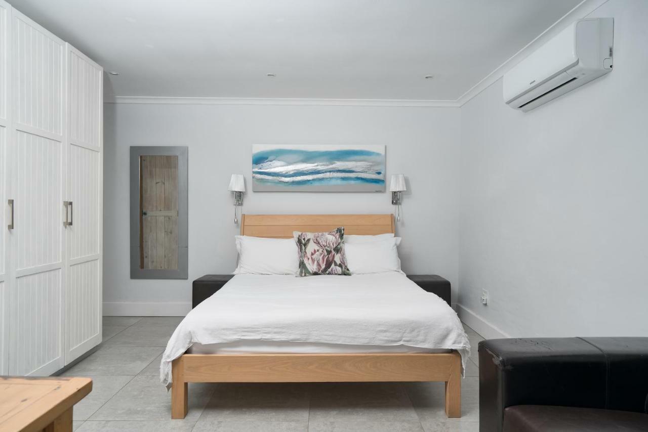 Camps Bay Studio Guesthouse - Studio Kapstaden Exteriör bild